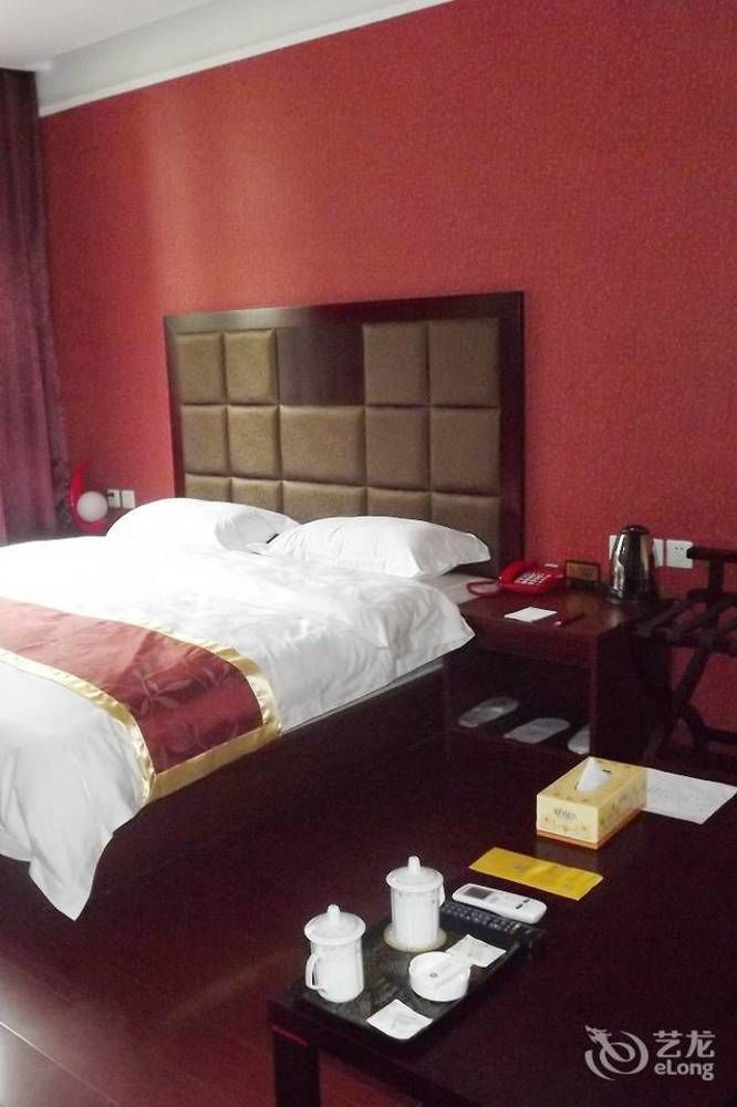 Xipuxing Pudi Hotel Esterno foto